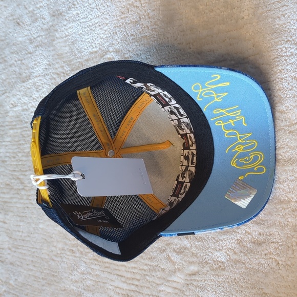 Goorin Bros All Ears Animal Farm Snapback Trucker Hat - Picture 6 of 6